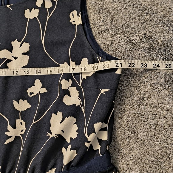 Brooks Brother Woman's Sleeveless Floral Print Blue White Dress Plus Size 16 - Picture 8 of 11